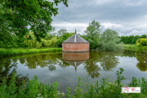 Donjon - geschuttoren Borg Ewsum Middelstum