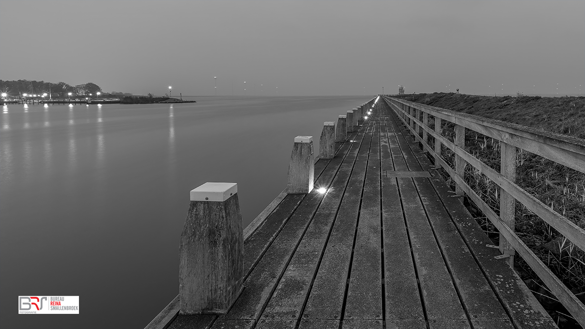 De Kaap bij avond in zwart-wit