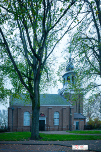 Kerkje aan zee Urk tijdens herfst