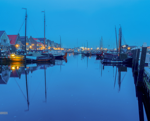 Westhaven Urk bij avond