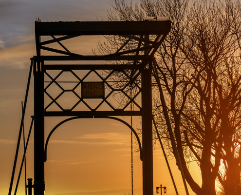 De brug bij de Sluis Ezumazijl Anjum